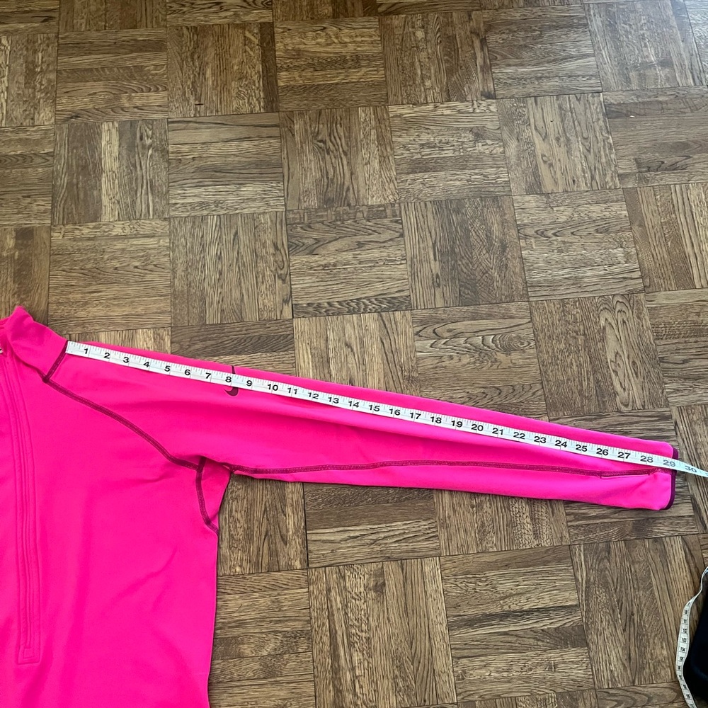 Nike PRO Hyperwarm 1/2 Zip Pullover Top Fuchsia Size Medium - Picture 11 of 13